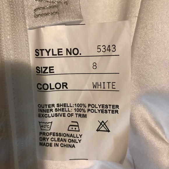 Wedding Dress and Veil - Picture 5 of 8